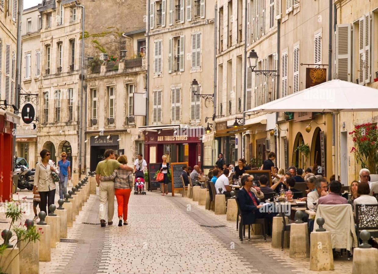 Appartement T2 Lumineux Et Cosy Au Calme Proche Du Centre Avec Tv Et Wifi La Rochelle  Eksteriør bilde
